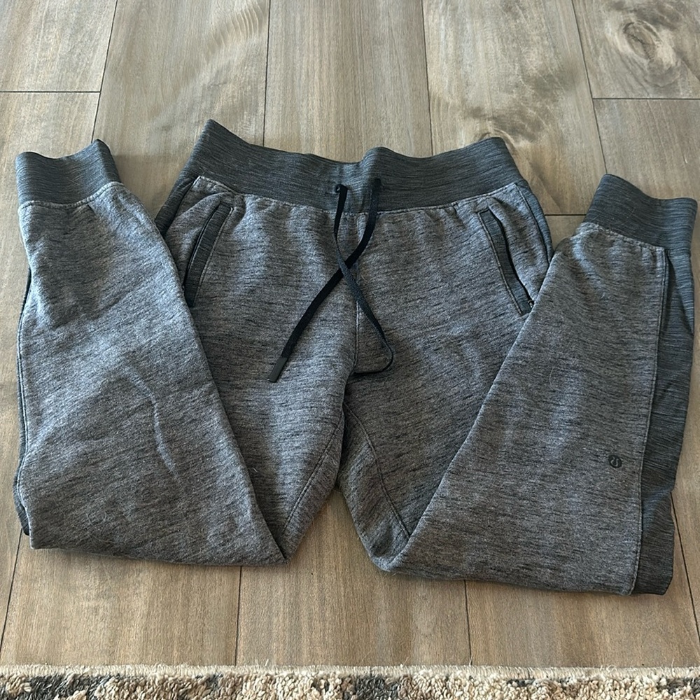 Lululemon joggers